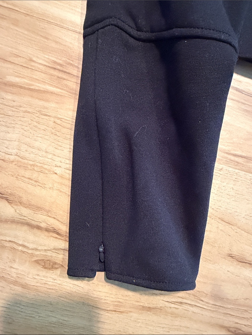 Black Cropped Zip-Up Jacket - Picture 2 of 4